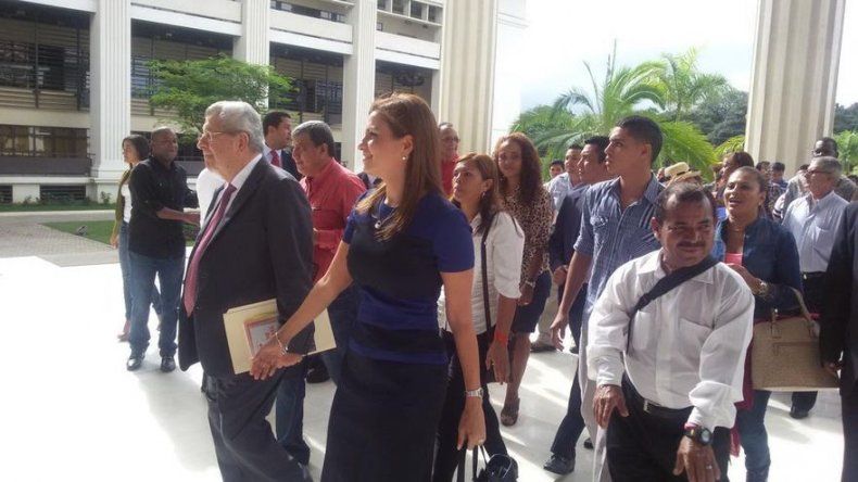 Inicia audiencia de impugnación en contra de Ana Giselle Rosas