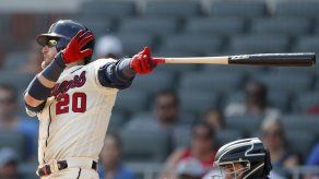 Bravos le ganaron a los Rockies; Johan Camargo de 4-1