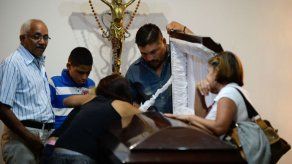 Panamá lamenta actos violentos y asesinato de candidato opositor en Venezuela