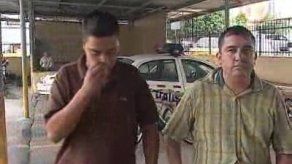 Sorprenden a dos cuando intentaban clonar tarjetas