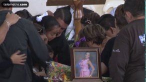 Dan el último adiós a joven chiricana que falleció tras cirugía estética