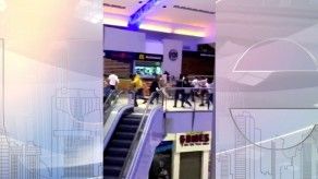 Grupo de jóvenes protagoniza trifulca en sala de cine