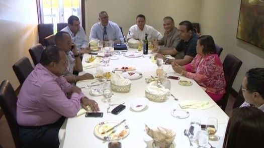 Miembros del PRD se reúnen para abordar temas de interés nacional