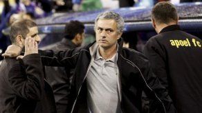 Mourinho: El Barcelona es super favorito