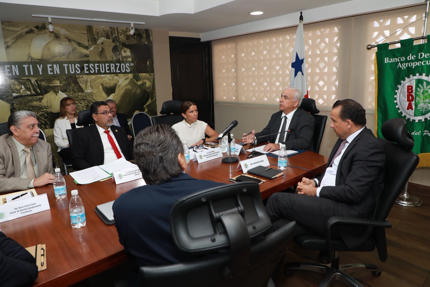 BDA avanza en reestructuración para convertirse en Instituto Agropecuario