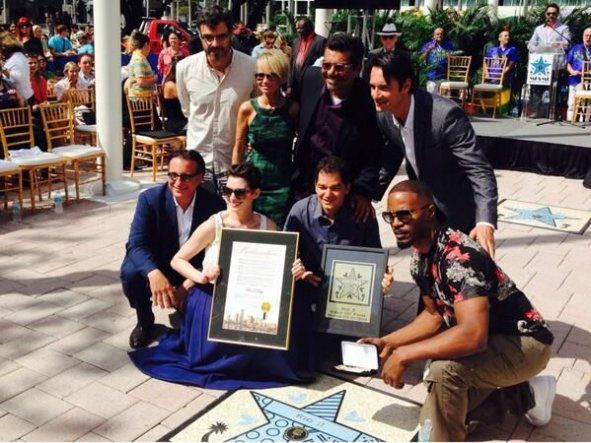 Actores Andy García y Jamie Foxx inauguran el Paseo de la Fama de Miami