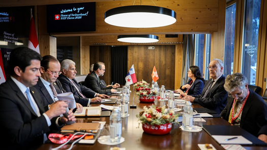 Delegación panameña presente en la reunión junto al presidente Mulino Delegación panameña presente en la reunión junto al presidente Mulino