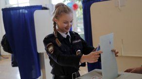 Rusia vota en elección presidencial; Putin busca 4to mandato