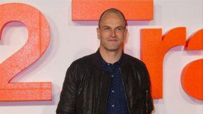 Angelina Jolie y su exmarido Jonny Lee Miller mantienen buena relación