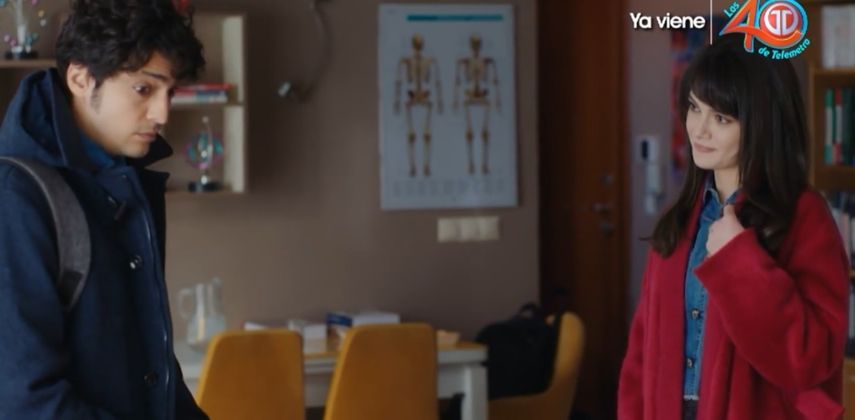Nazli le pide a Alí que sean amigos