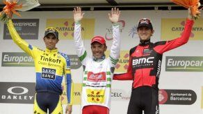 Contador recorre el pavés de la quinta etapa del próximo Tour de Francia