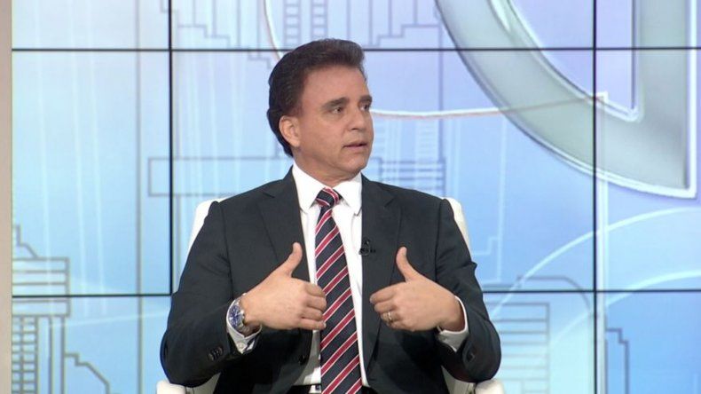 De llegar a la Presidencia, Solís reemplazará silla presidencial por un taburete