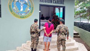 Condenan a 8 años de prisión a colombiano por tráfico de migrantes