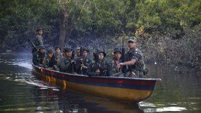 Perú reforzará vigilancia en frontera por temor a ingreso de exrebeldes de FARC