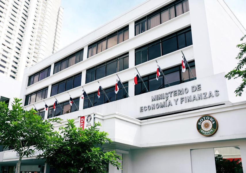 Comunicado por el MEF&nbsp;