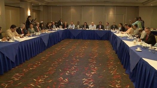 Miembros del PRD insisten en la renuncia del CEN