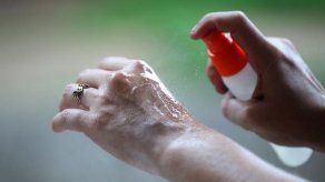 Por dengue y zika acuerdan rebajar precios de repelentes en Argentina