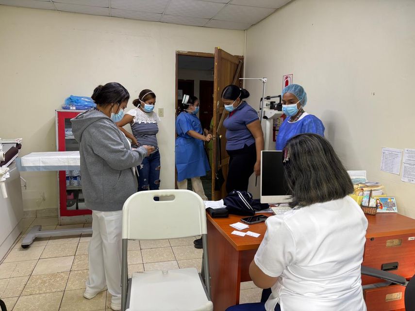 Minsa impulsa jornada de implantes subdérmicos.