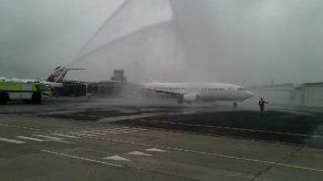 Un Boeing 737 aterriza por primera vez en el Aeropuerto de Albrook