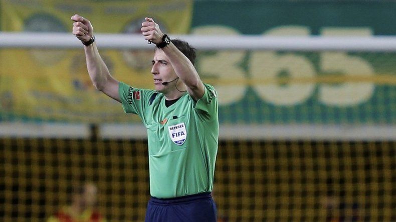 Busquets se lesiona en el tobillo durante el Villarrea-Barcelona