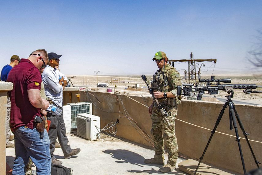 Dos yihadistas murieron en el asalto efectuado en la que fuera capital del autoproclamado califato del grupo Estado Islámico