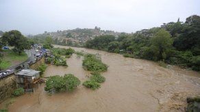 Suspenden clases en tres departamentos de Honduras en alerta roja por lluvias