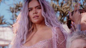 Karol G sorprende en los Latin Grammy con remix de Tusa hecho con un móvil