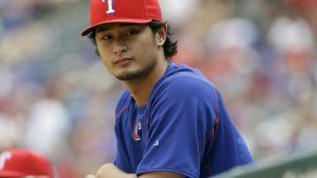 Darvish niega haber apostado; MLB investiga