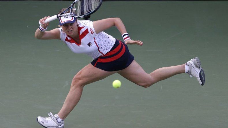 Ex número 1 mundial Kim Clijsters planea regreso al tenis