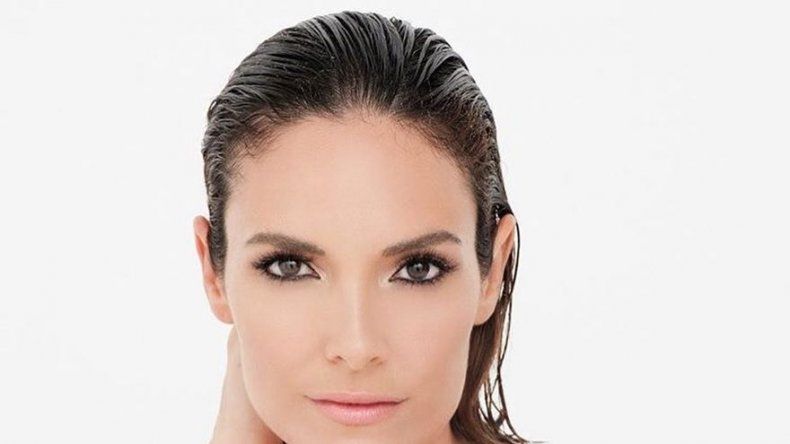 ExMiss Universo 2001, puertorriqueña Denise Quiñones, presenta nuevo perfume
