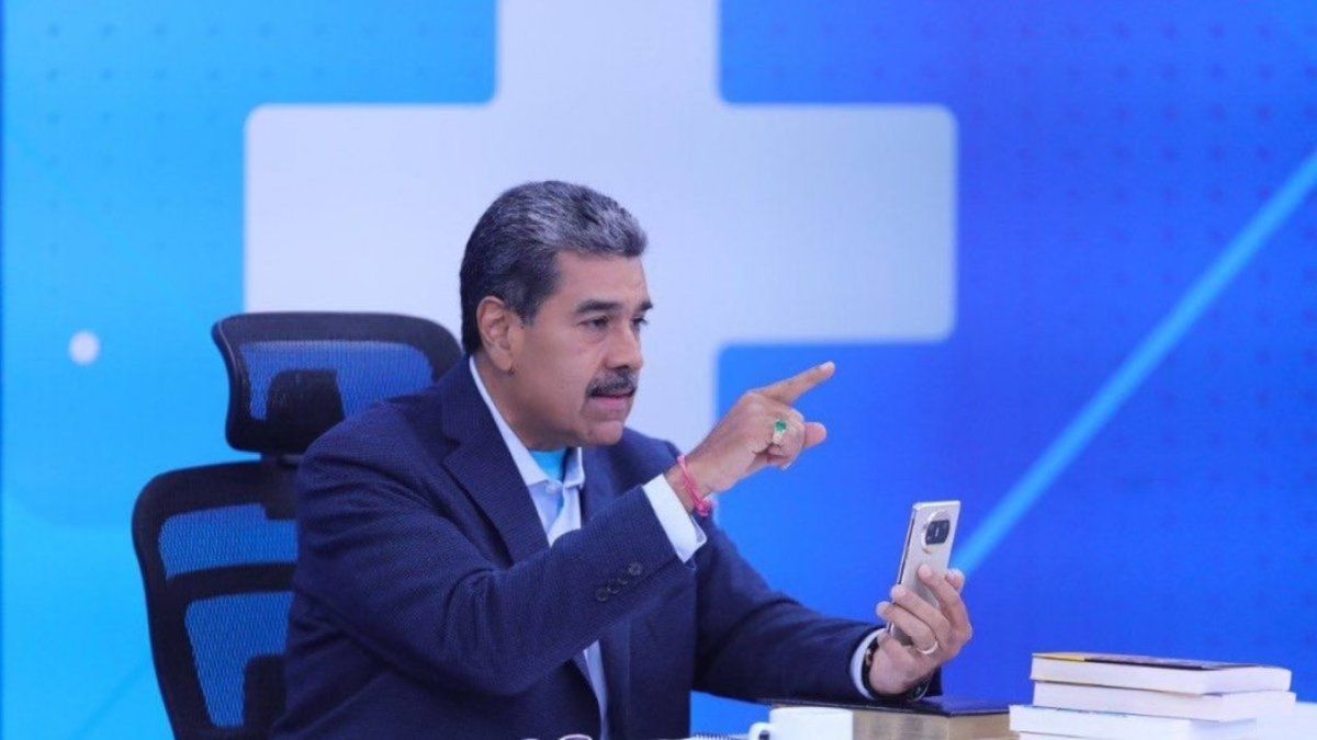 Maduro rechaza ¡No Crazy War! Maduro rechaza ¡No Crazy War!