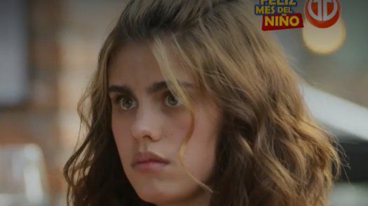 EL AMOR INVENCIBLE | Lola se entera de una triste verdad.