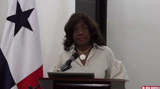 Ministra de MEDUCA, Lucy Molinar. Ministra de MEDUCA, Lucy Molinar.