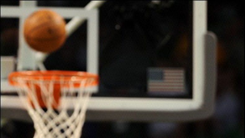 Celtics derrotan a Lakers y toman ventaja en final de NBA