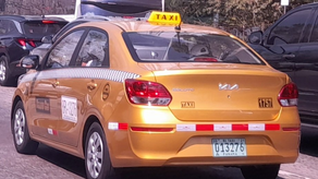 Taxis de color dorado podrán circular después del 16 de mayo
