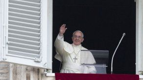 Papa celebrará multitudinaria misa en el sur de Italia Papa celebrará multitudinaria misa en el sur de Italia