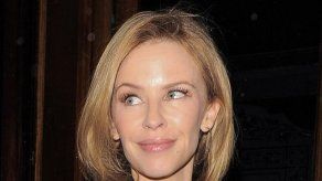 Kylie Minogue siente la presencia del fallecido Michael Hutchence