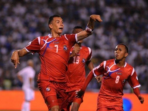 Julio Dely: Blas Pérez llegará para juegos contra Canadá