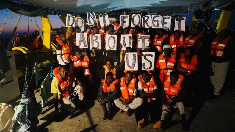 Italia pide a Holanda que acoja a los 42 migrantes de la ONG Sea Watch