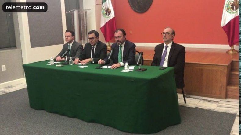 Pagar por el muro no es negociable, dijo el canciller de México