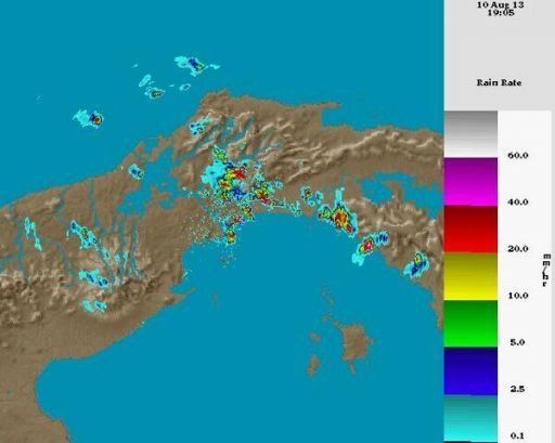 Inundaciones por lluvia, y tormenta eléctrica en la Capital