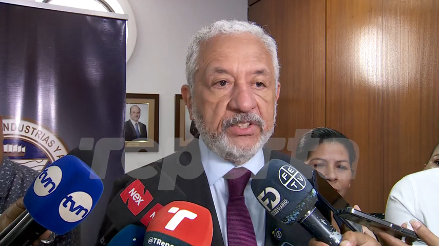 Canal de Panamá aclara que licitación de puertos sigue