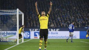 Dortmund derrota 2-1 a Schalke en el derbi del Ruhr