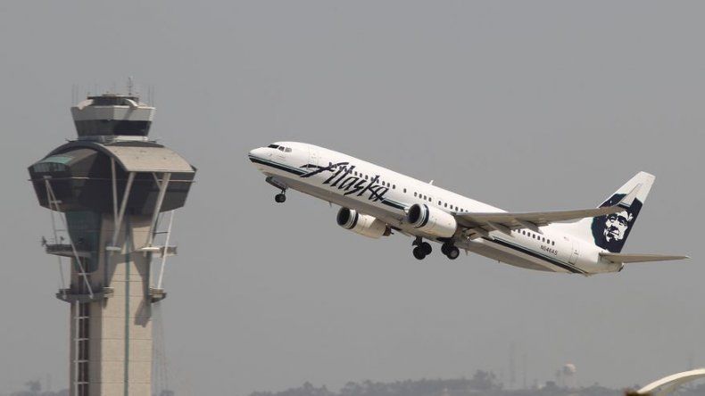 Pasajero desnudo obliga a avión a regresar a Anchorage