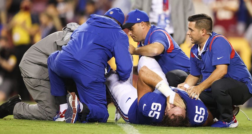 NFL: Jugador de los NY Giants sufrió fractura espeluznante