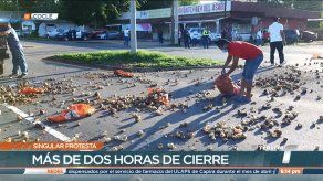 Cebolleros en Natá protestan y cierran calles