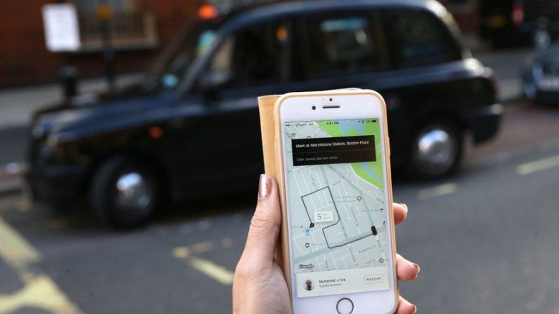 ATTT: pruebas a decreto regulatorio por parte de Uber son innecesarias y malintencionadas