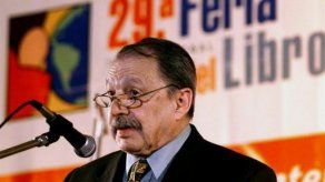 Muere Héctor Tizón