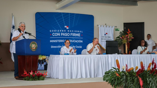 Presidente Mulino entrega viviendas