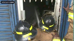 Se registra incendio en Plaza Cristobal en Colón